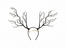 Load image into Gallery viewer, Handcrafted Black Branch Horn Headpiece – Forest-Inspired Antler Crown