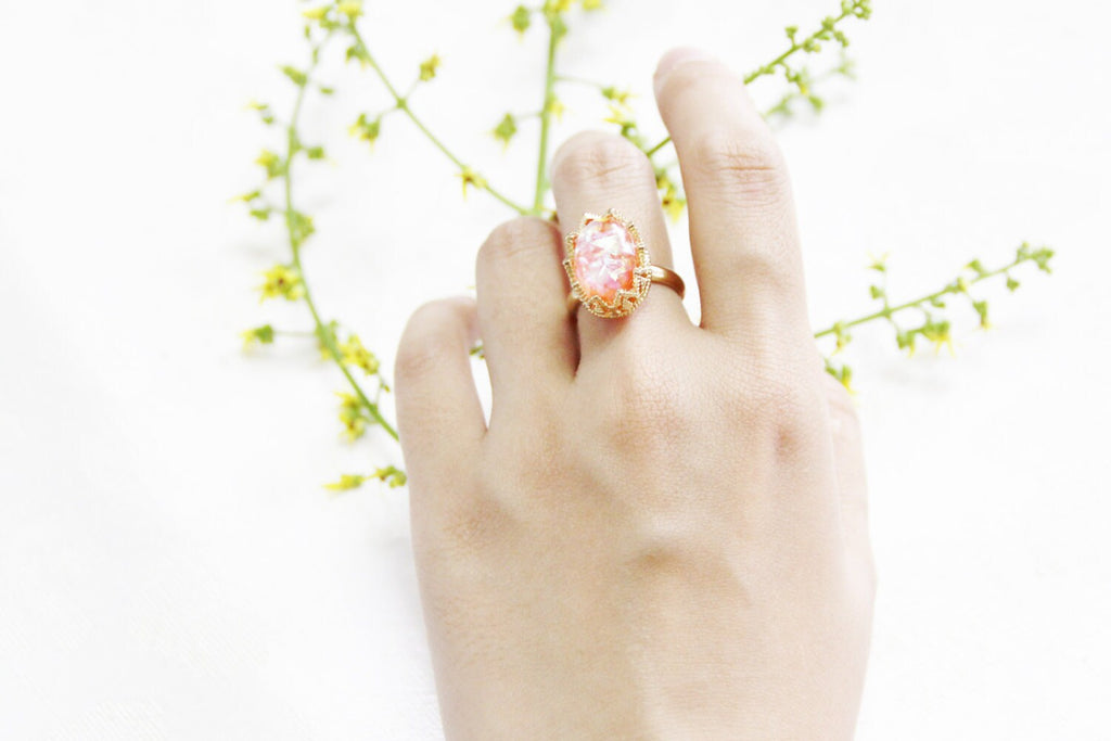 Resin Ring, Silver Gold Plated Crown Oval Seashell Pink caldesia
