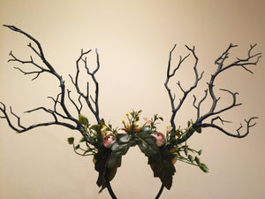 HORNS HEAD DRESS Unique Costume Forest Headdress Horror Headdress Black Branch Horn Flowers Nymph Horn Headdress Headwear Antlers Halloween