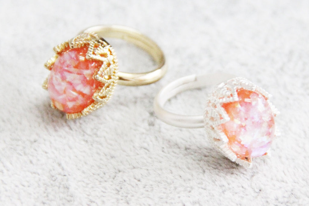 Resin Ring, Silver Gold Plated Crown Oval Seashell Pink caldesia