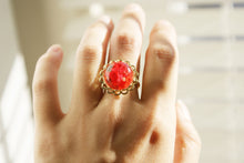 Load image into Gallery viewer, Resin Ring, Daisy Cherry Blossoms Silver Gold Plated Lace Circle Flower Red caldesia Rainbow Glow Reflection Sakura