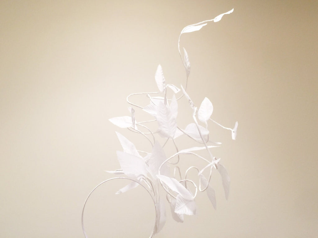 White Leaves Headpiece Adjustable Fasion Forest Modeling Design Costume 【NALUMI】