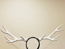 Load image into Gallery viewer, Antlers Reindeer White Horn Demon Nymph Horn Headdress Christmas Wizard Costume（Big）