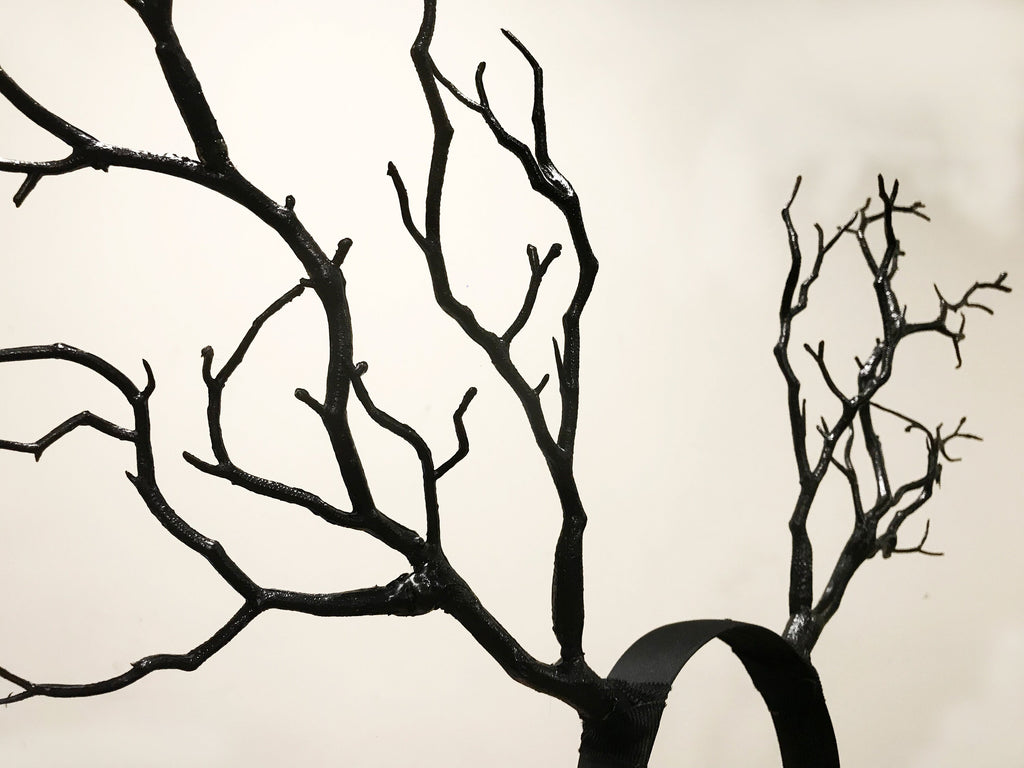 Handcrafted Black Branch Horn Headpiece – Forest-Inspired Antler Crown