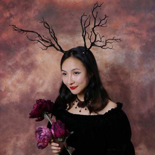 Handcrafted Black Branch Horn Headpiece – Forest-Inspired Antler Crown