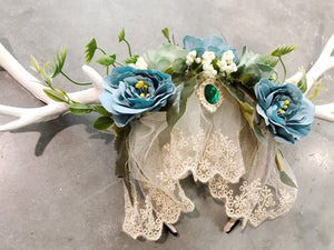 White Antlers Horn Gem Zircon Lace Daisy Flowers Rose Nymph Forest Horn Headdress Antlers Blue Green Vintage marriage