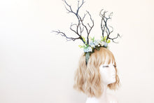 Load image into Gallery viewer, Black Blue Branch Horn Demon Nymph Horn Headdress Antlers Light Blue Flowers Roes Nauturl