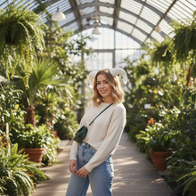 Load image into Gallery viewer, Plain White Huge Horn Forest Gothic Demon Nymph Ram Horn Headdress Headband Punk Evil sheep Diablo Photography Cosplay【NALUMI】